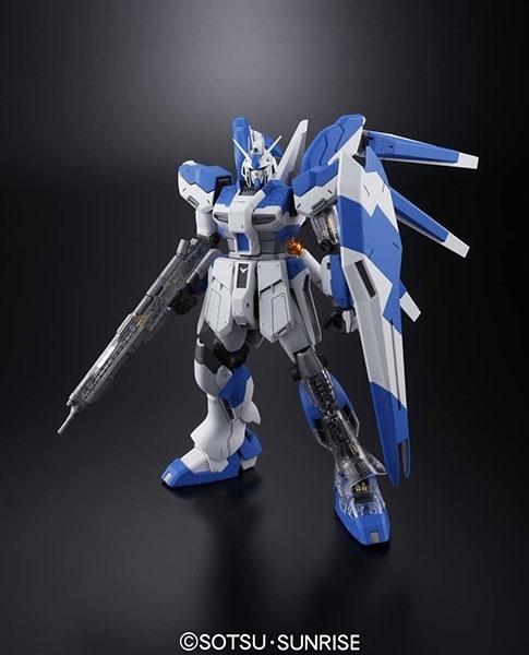 バンダイ　バンダイ　ＭＧ　Ｈｉ－νガンダム（＋クリア外装）　　４５４３１１２６２０３９２